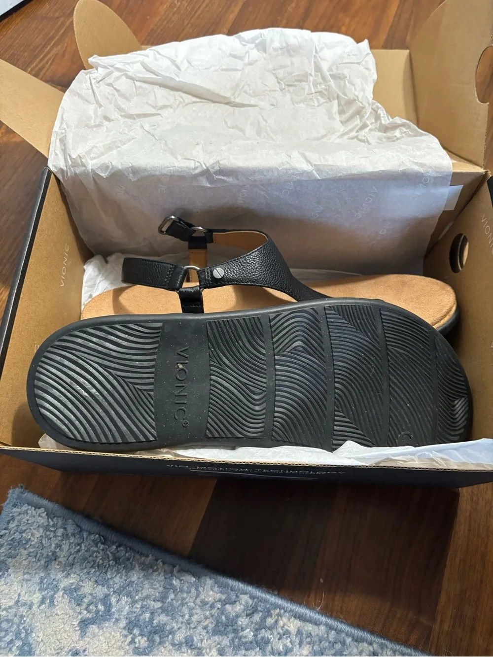 Vionic Kirra Black Thong Sandals - Comfortable Women's Footwear